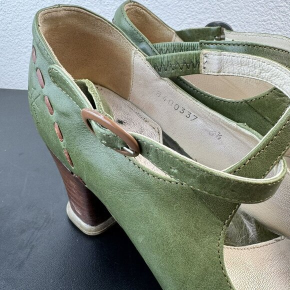 John Fluevog Operetta Malibran Olive Green Criss-Cross mary jane Heels 6.5 - Picture 8 of 10